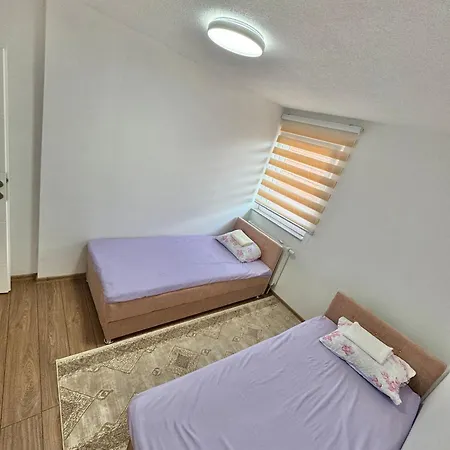 Ejna2 公寓